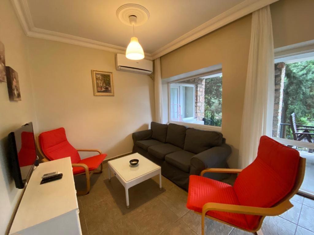 Bueyuekada Apart Hotel - Karadag Apart Adalar Kültér fotó