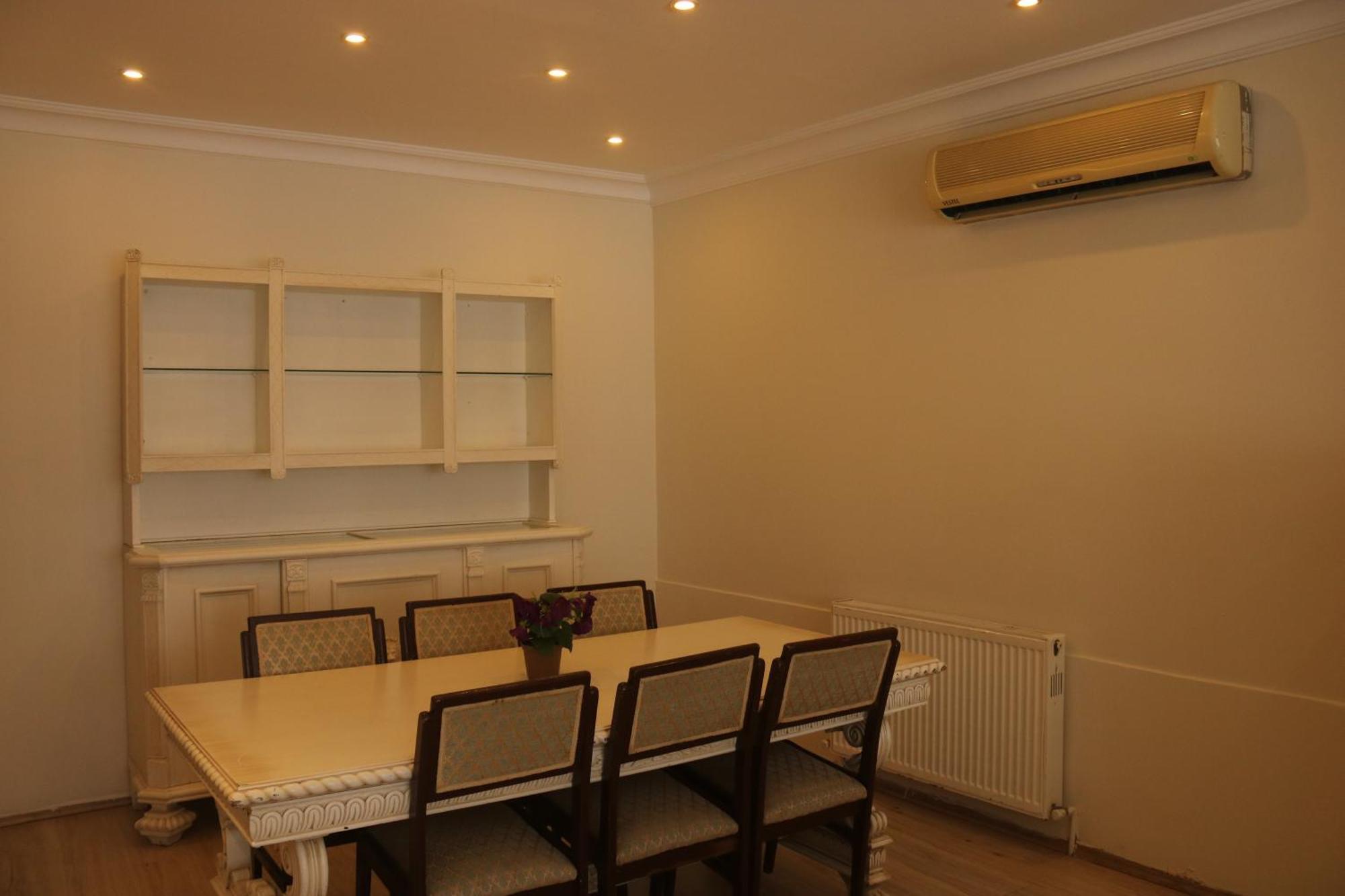 Bueyuekada Apart Hotel - Karadag Apart Adalar Kültér fotó